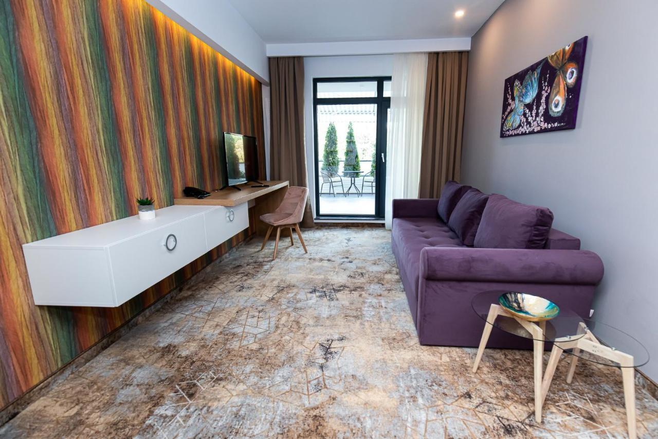 Grand View Hotel & Suites Copou Iasi Luaran gambar